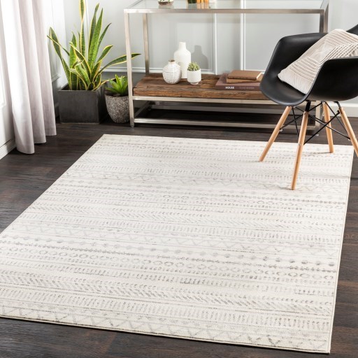 Surya Pisa 5' x 7' Rug