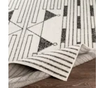 Surya Pisa 5' x 7' Rug