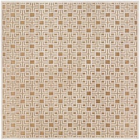 7'6" Square Rug