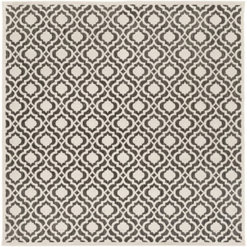 7'6" Square Rug