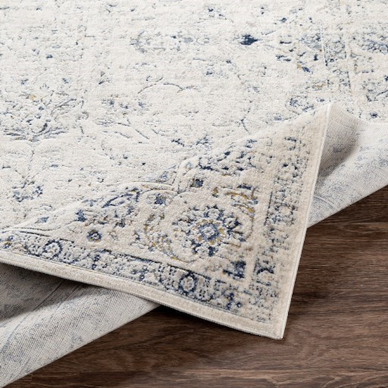 Surya Porto 5'3" x 7'3" Rug