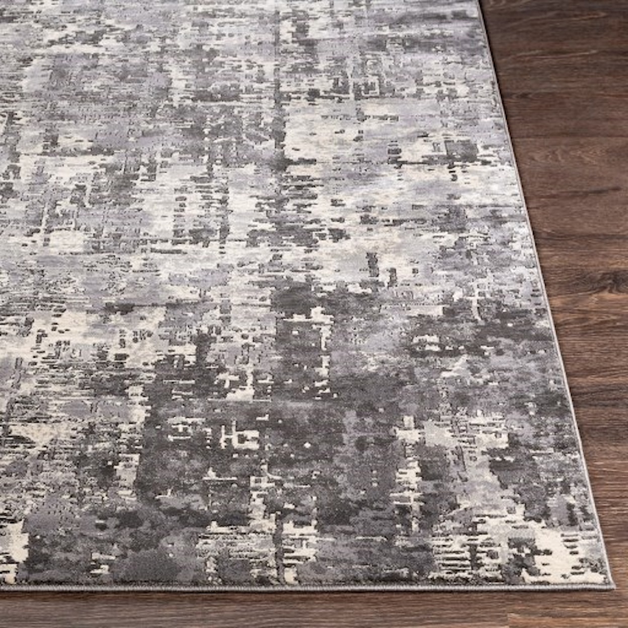 Surya Pune 5'3" x 7'3" Rug