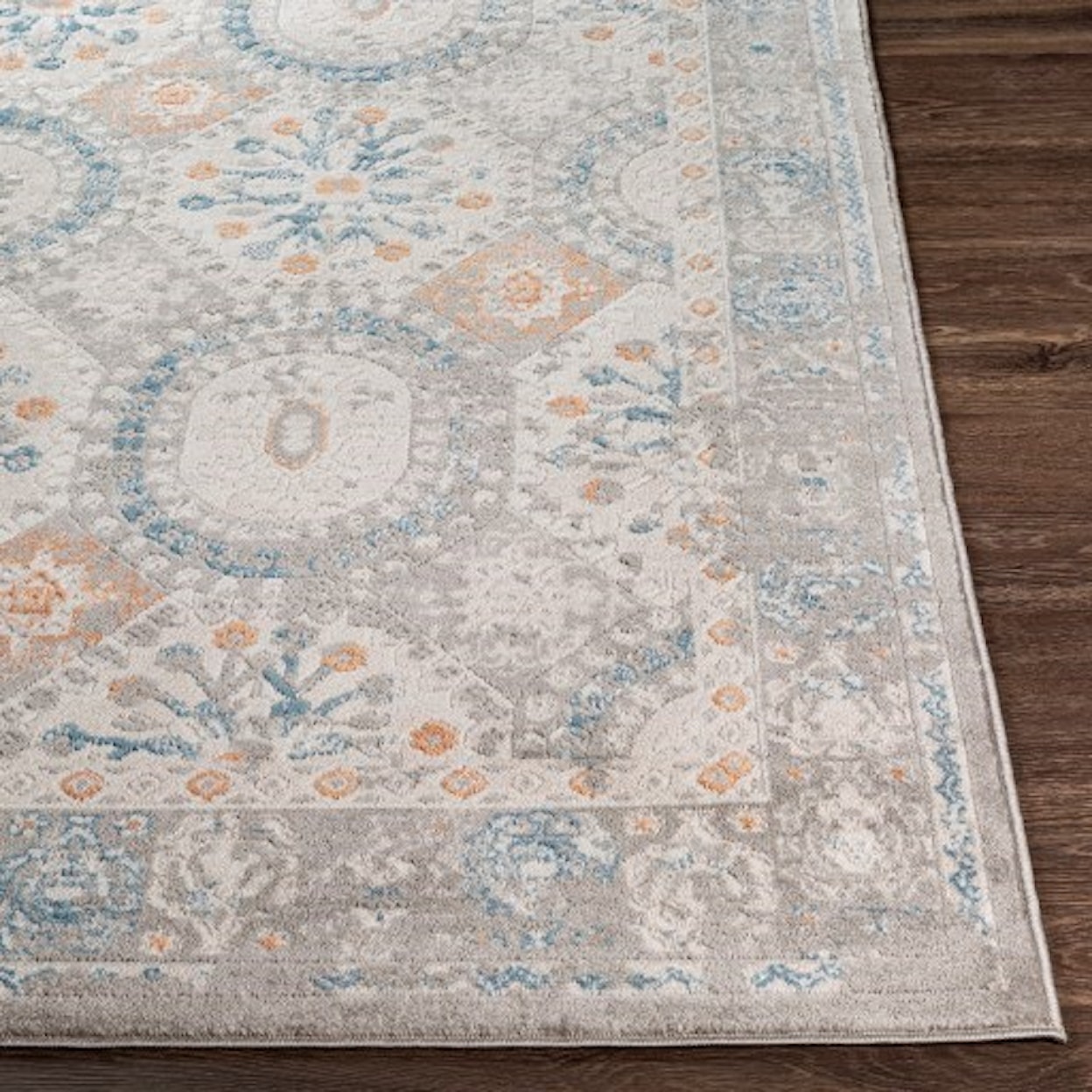 Surya Rafina 5'3" x 7'3" Rug