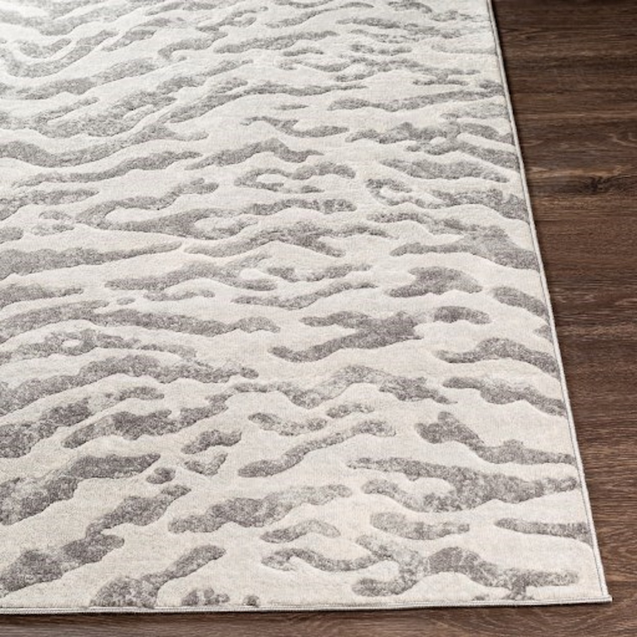 Surya Remy 5'3" x 7'3" Rug