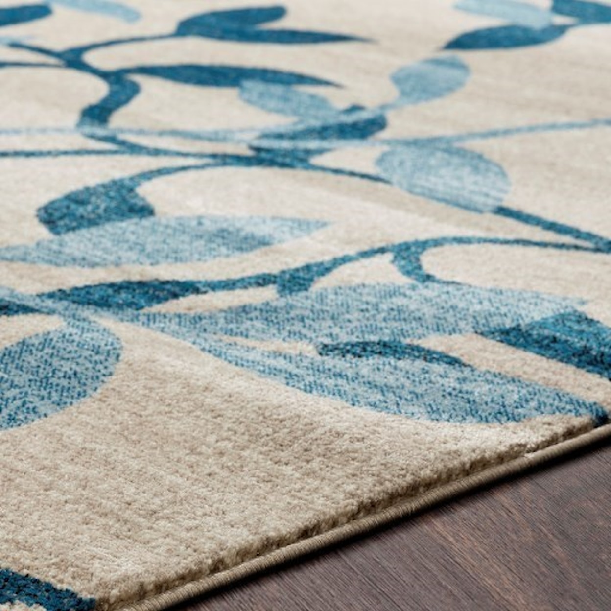 Surya Riley 2' x 3'3" Rug