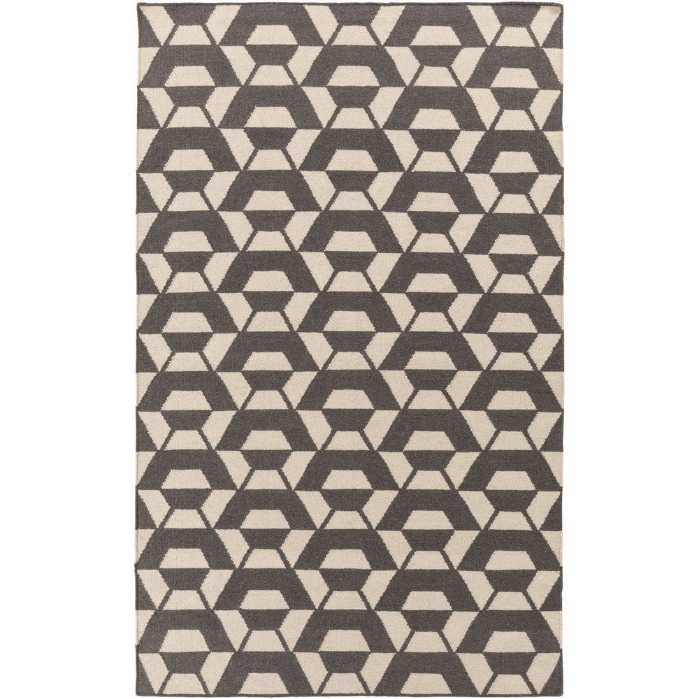 2'6" x 8' Runner Rug