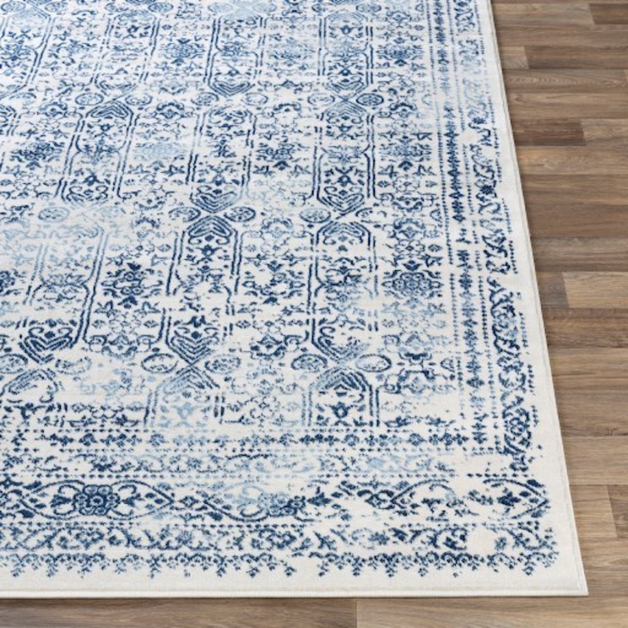 Surya Roma 5'3" x 7'1" Rug