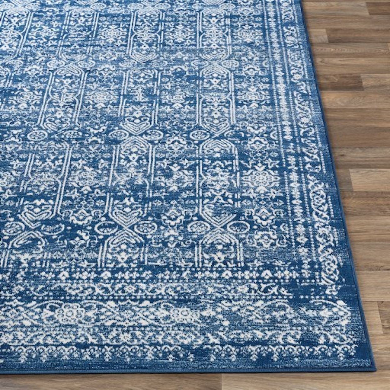 Surya Roma 5'3" x 7'1" Rug