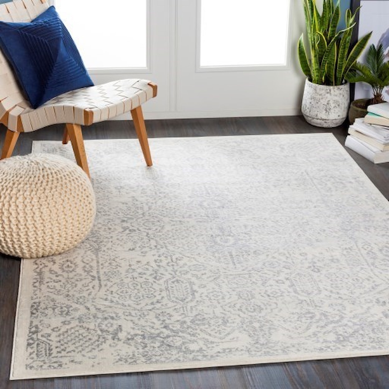 Surya Roma 5'3" x 7'1" Rug