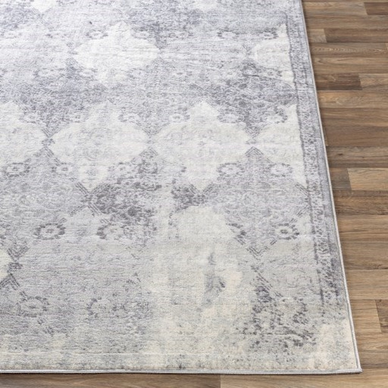 Surya Roma 5'3" x 7'1" Rug