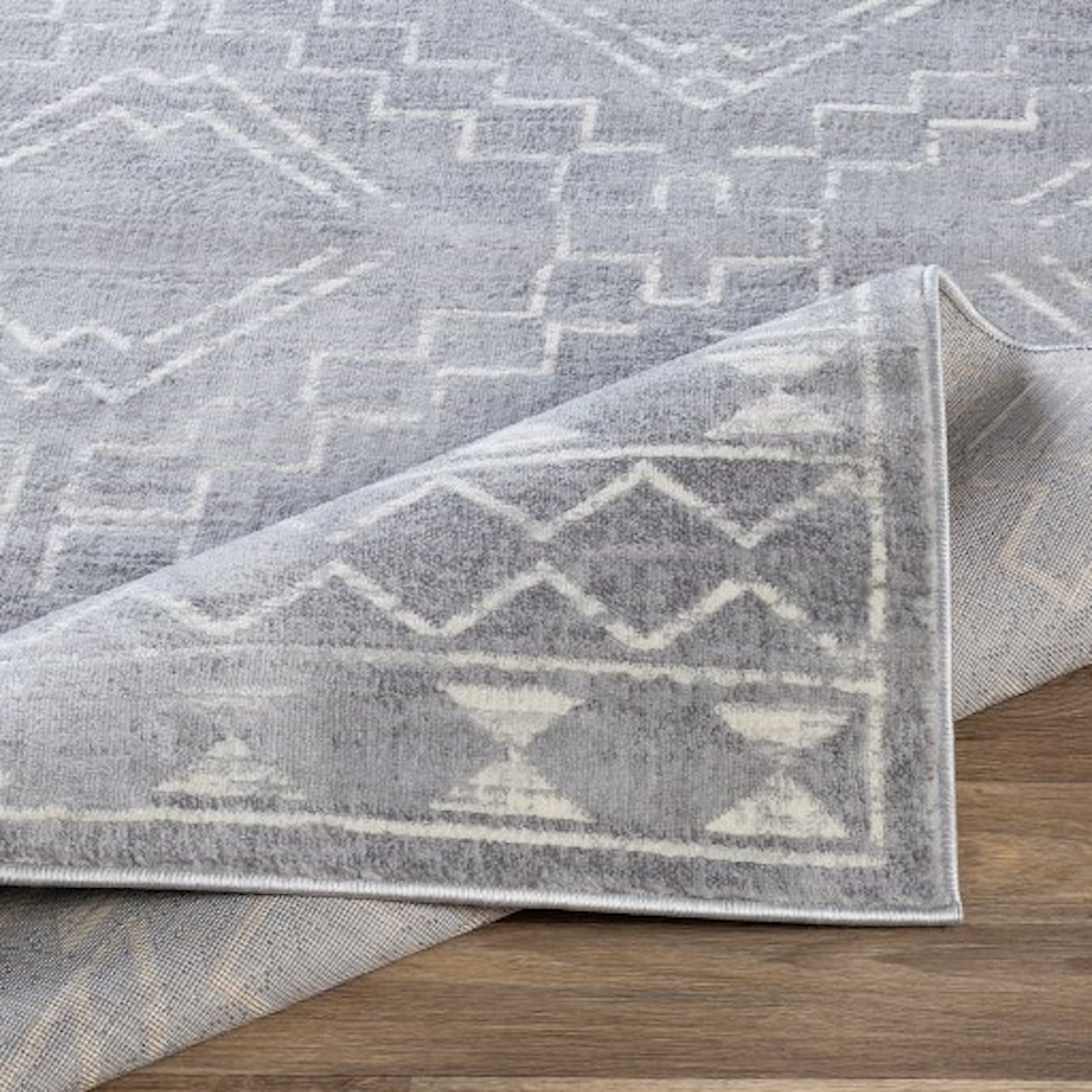 Surya Roma 5'3" x 7'1" Rug