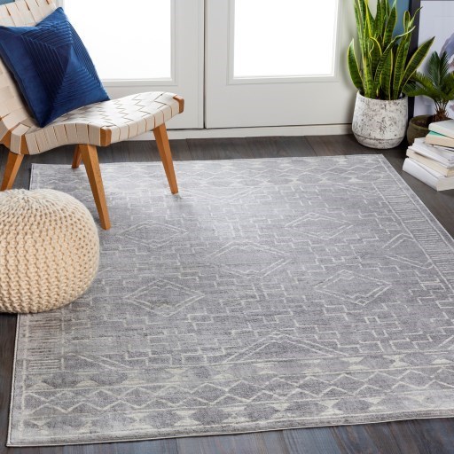 7'10" x 10' Rug
