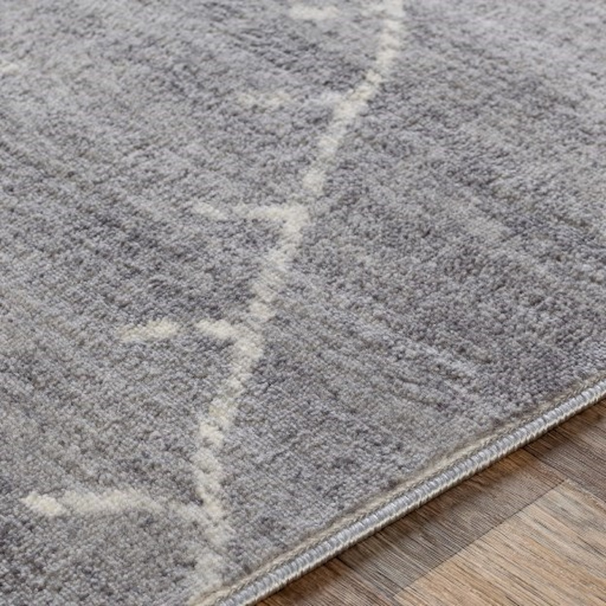 Surya Roma 5'3" x 7'1" Rug