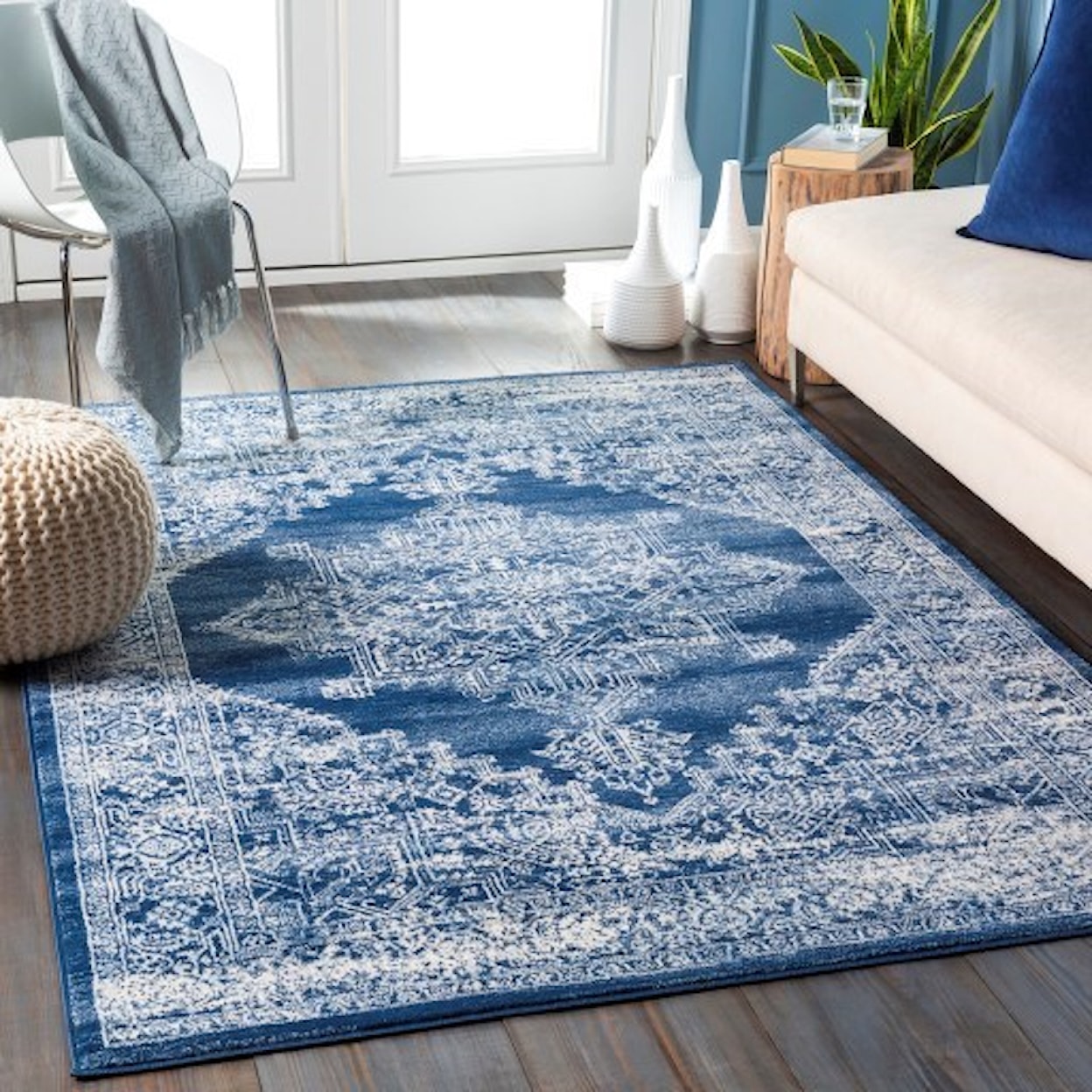 Surya Roma 5'3" x 7'1" Rug