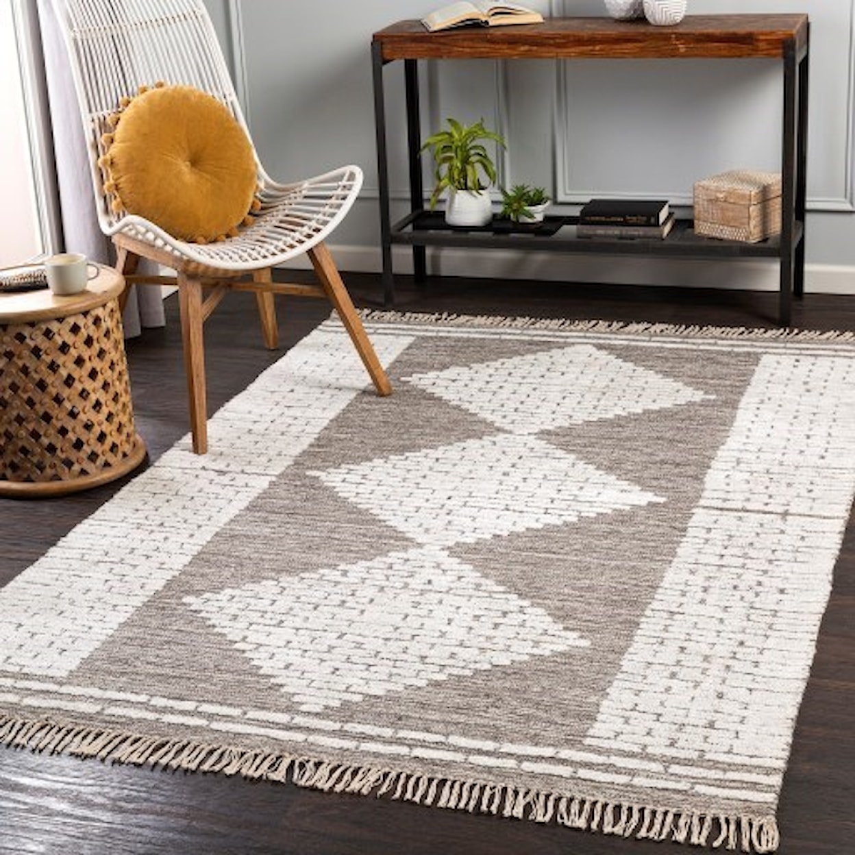 Surya Salinas 2' x 3' Rug