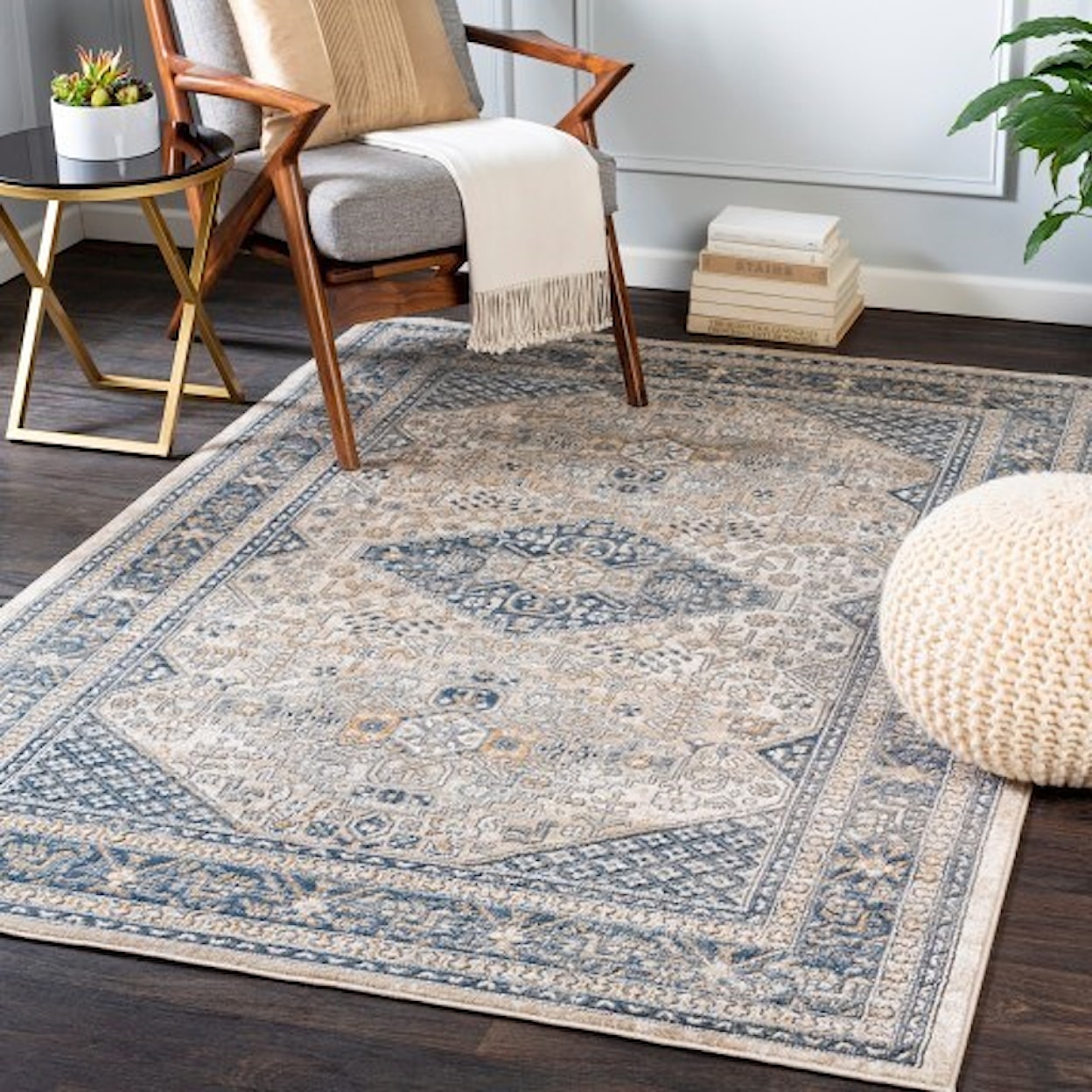 Surya Seattle 5'3" x 7'3" Rug