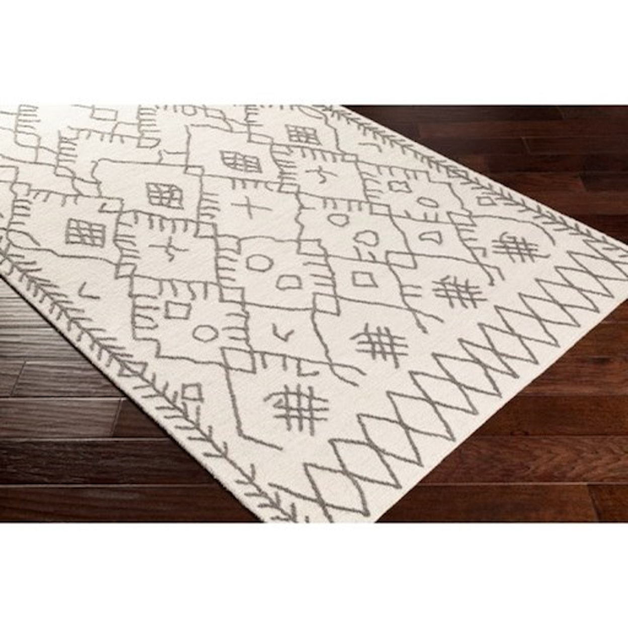 Surya Sinop 5' x 7'6" Rug