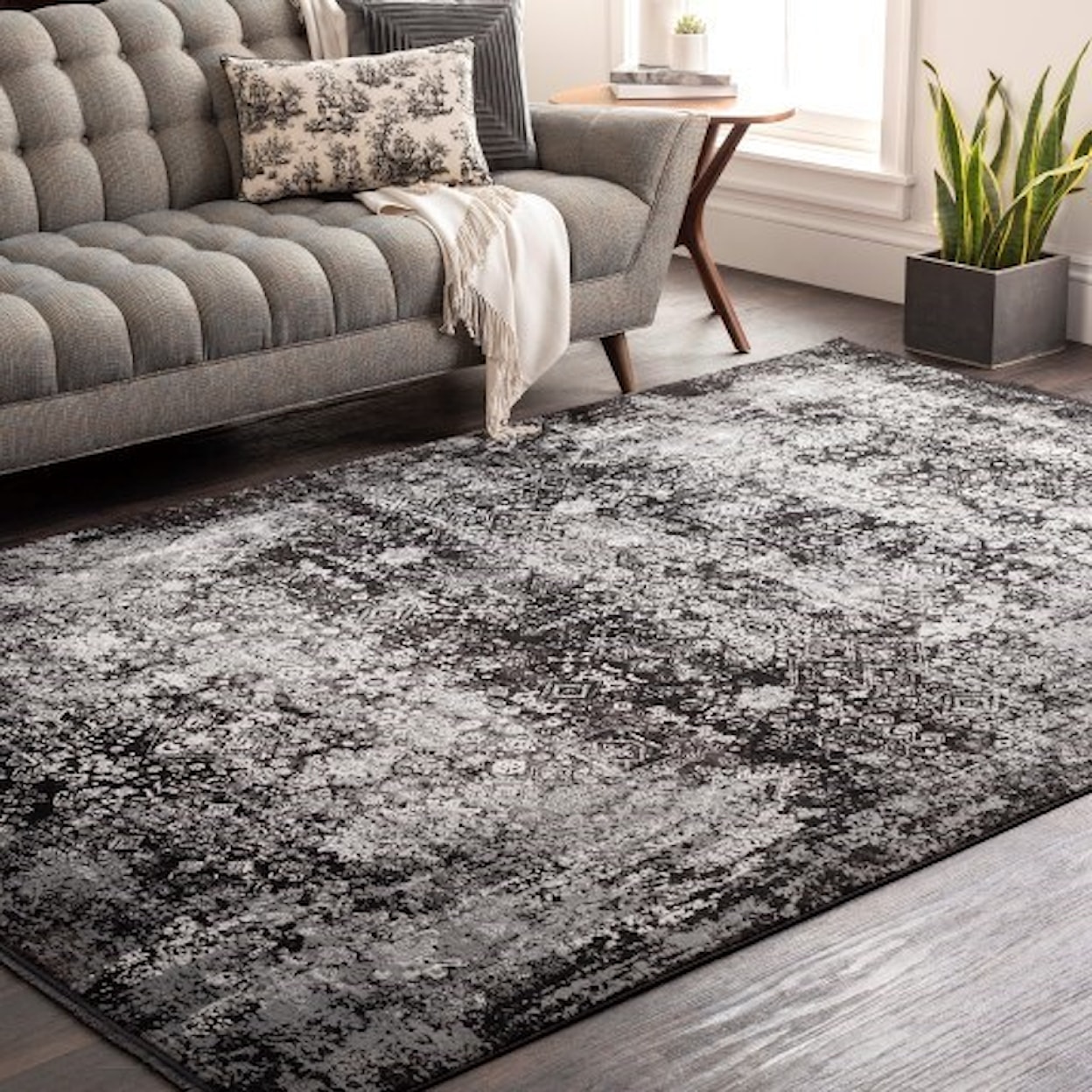 Surya Solar 10' x 14' Rug