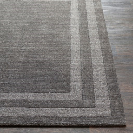 2'6" x 8' Rug