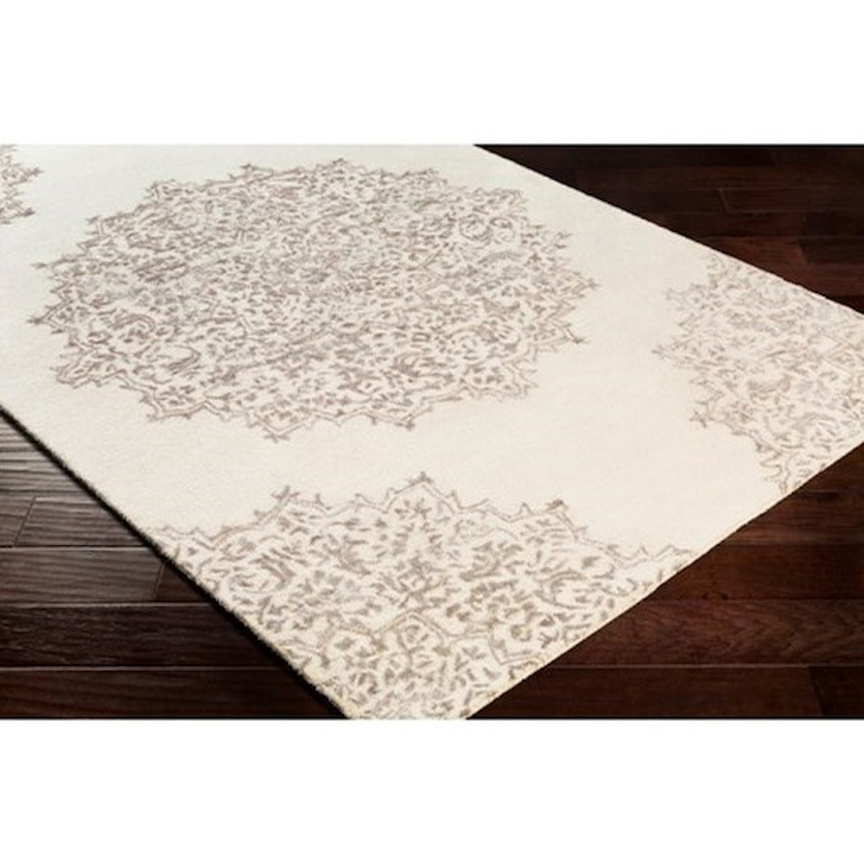 Surya Starlit 2' x 3' Rug