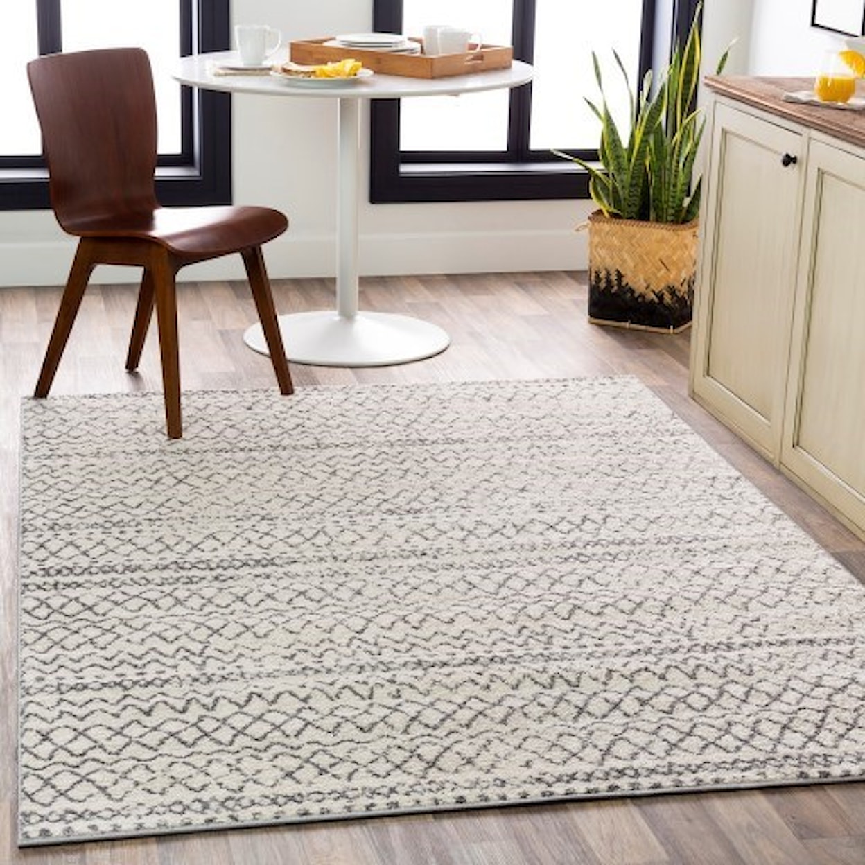 Surya Sunderland 6'7" x 9' Rug