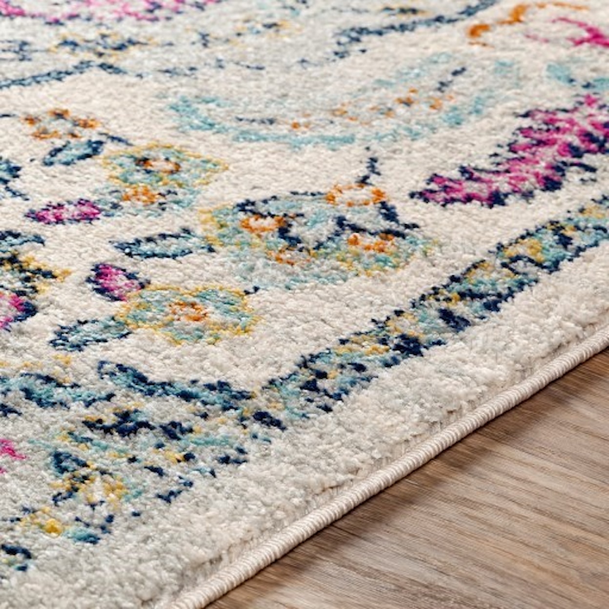 Surya Sunderland 6'7" x 9' Rug