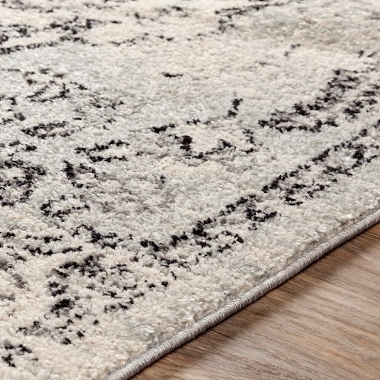 Surya Sunderland 6'7" x 9' Rug