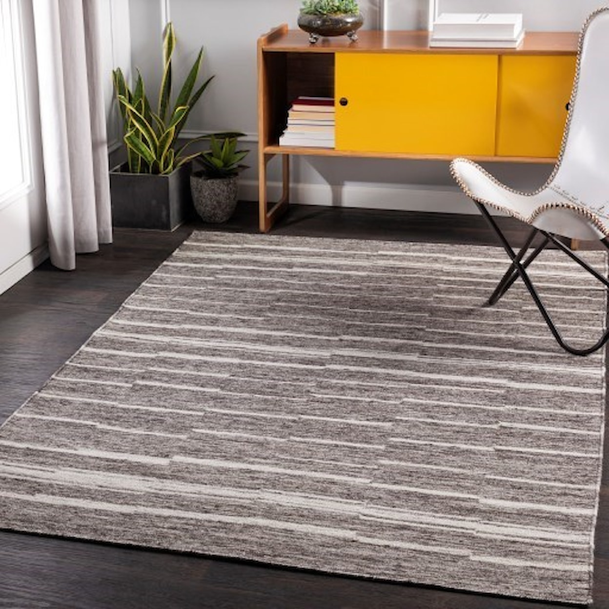 Surya Tamaris 2' x 3' Rug