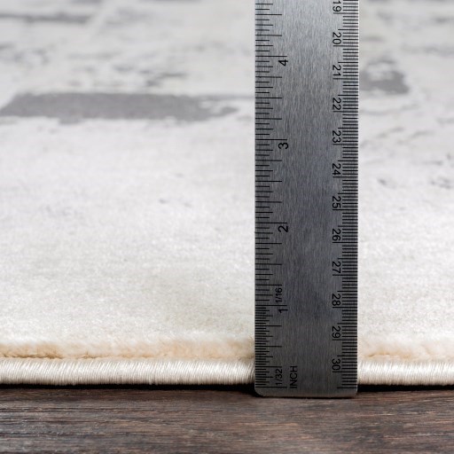 Surya Tibetan 7'10" Round Rug