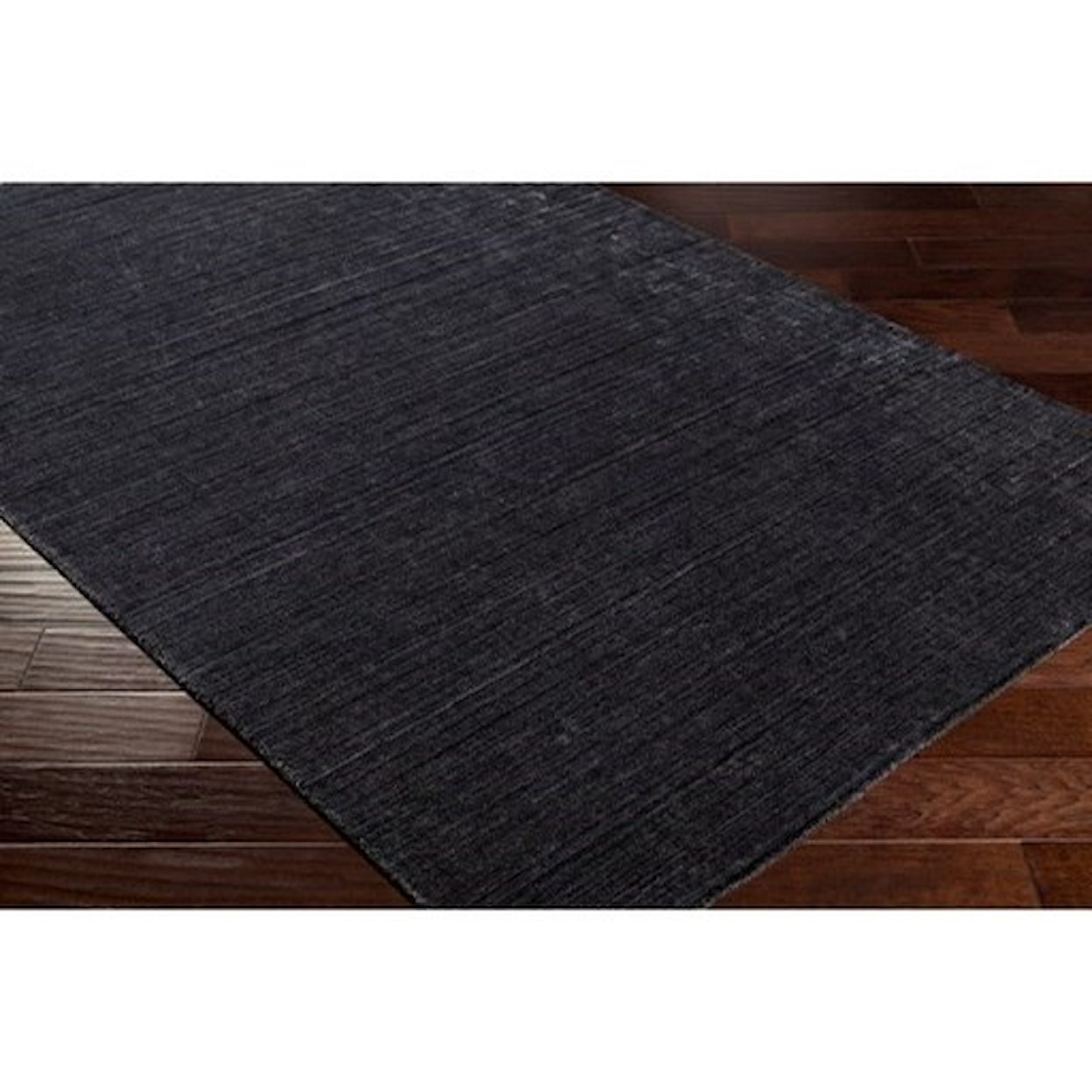 Surya Torino 2' x 3' Rug