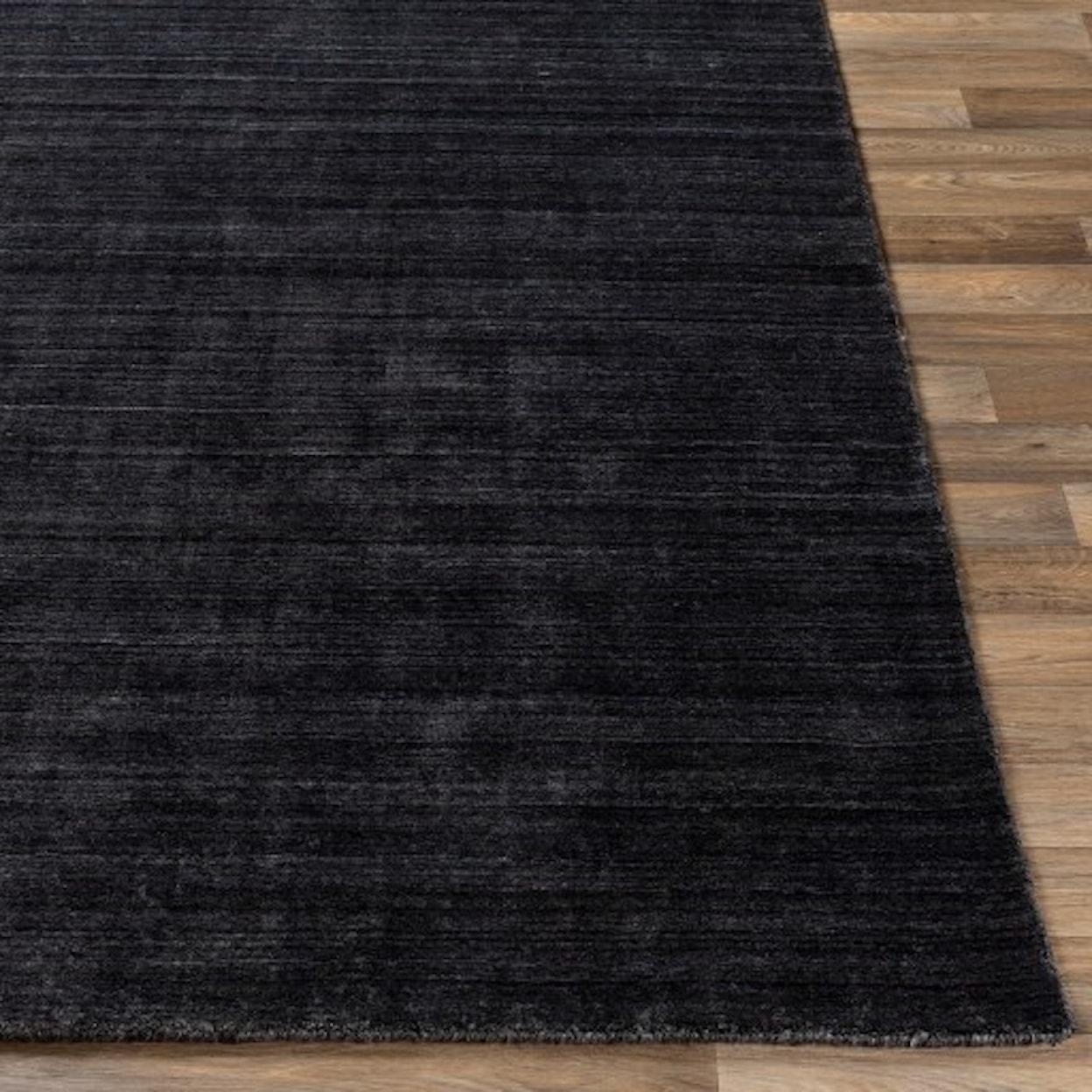 Surya Torino 4' x 6' Rug