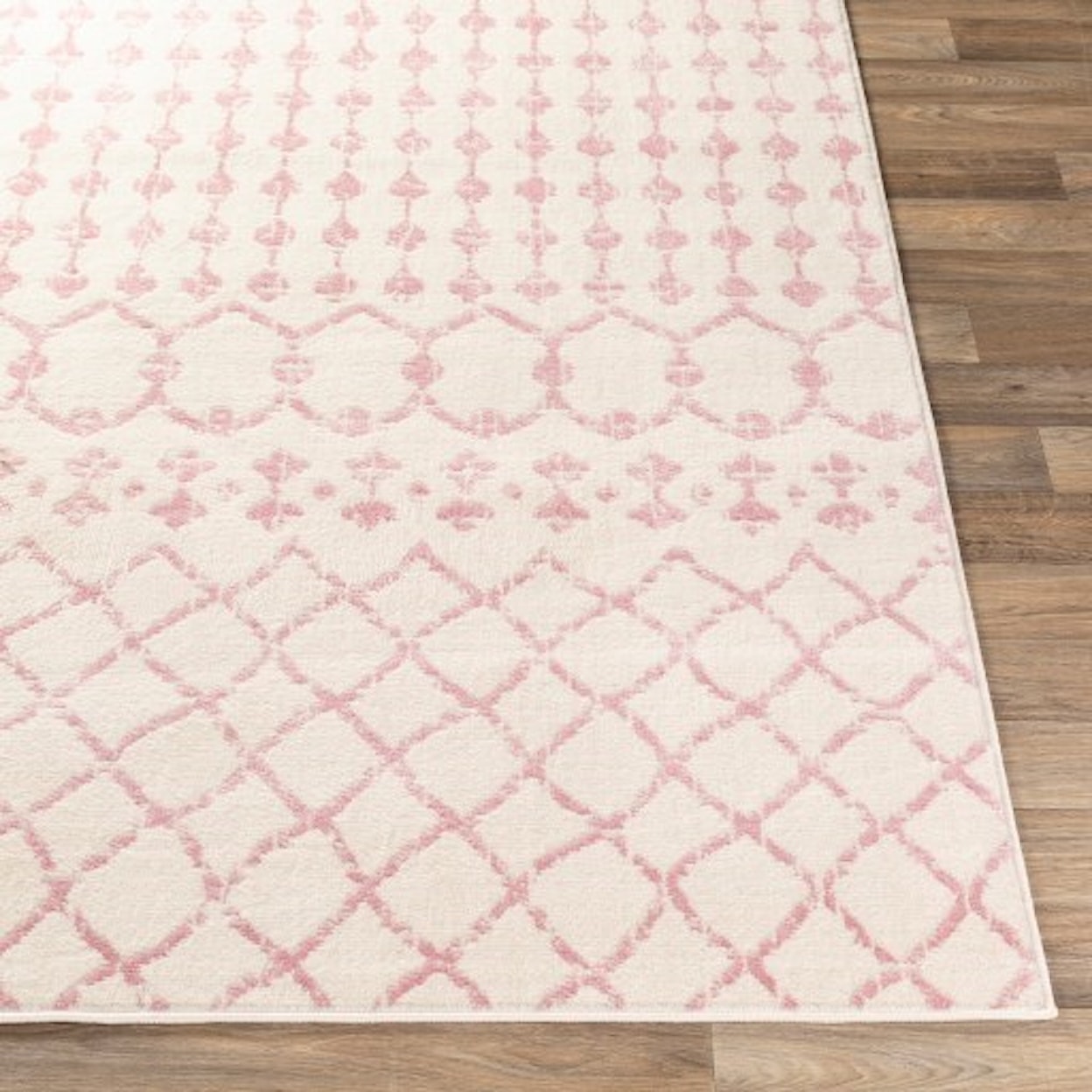 Surya Ustad 5'3" x 7'3" Rug