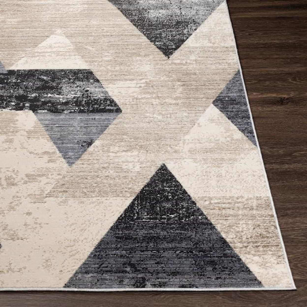 Surya Valour 3'11" x 5'7" Rug