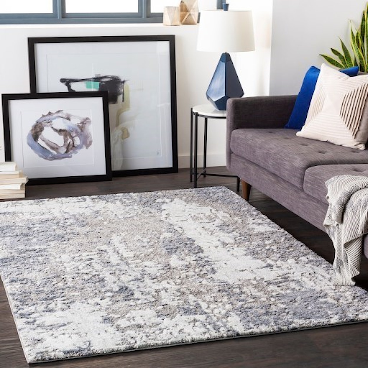 Surya Venice 3'11" x 5'7" Rug