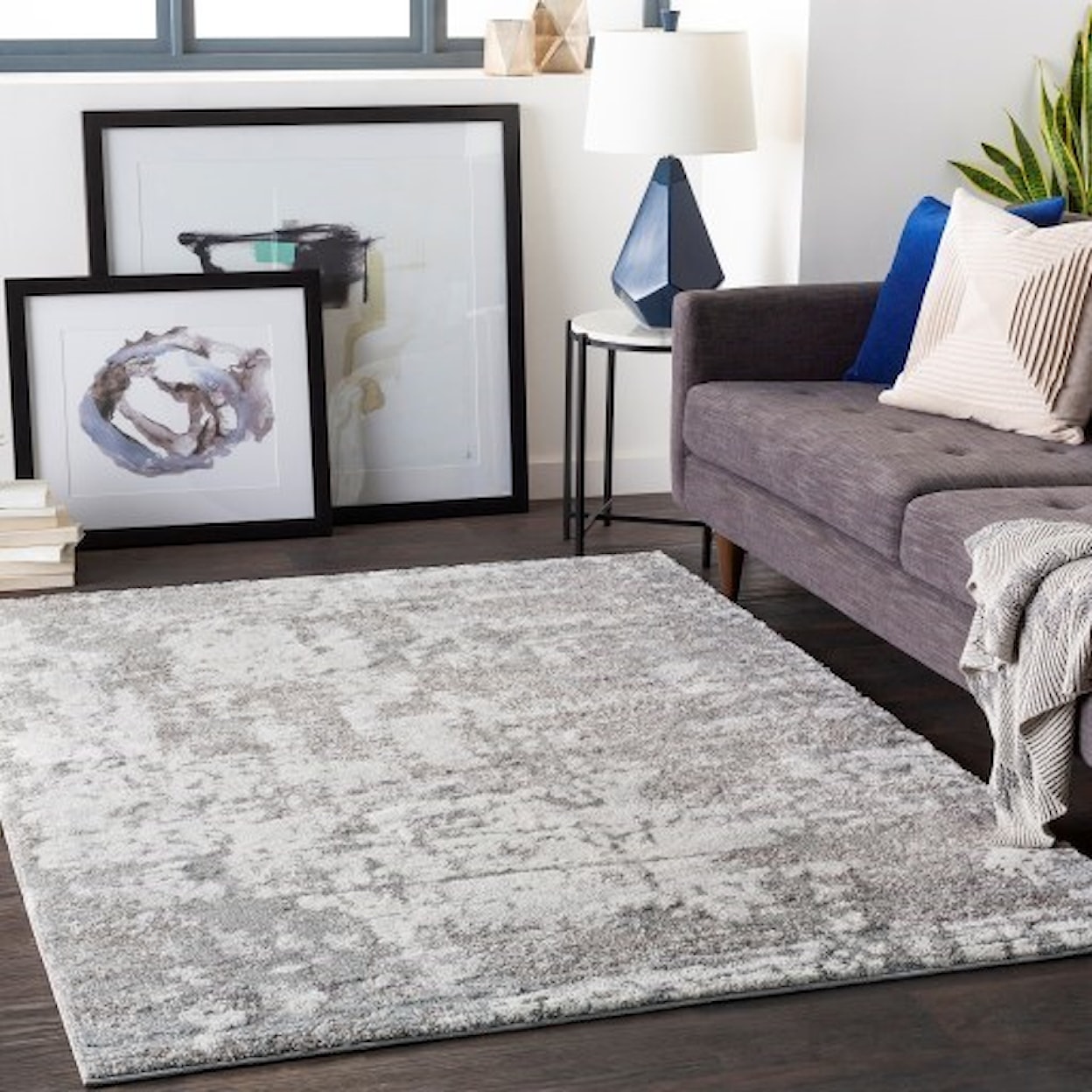 Surya Venice 3'11" x 5'7" Rug