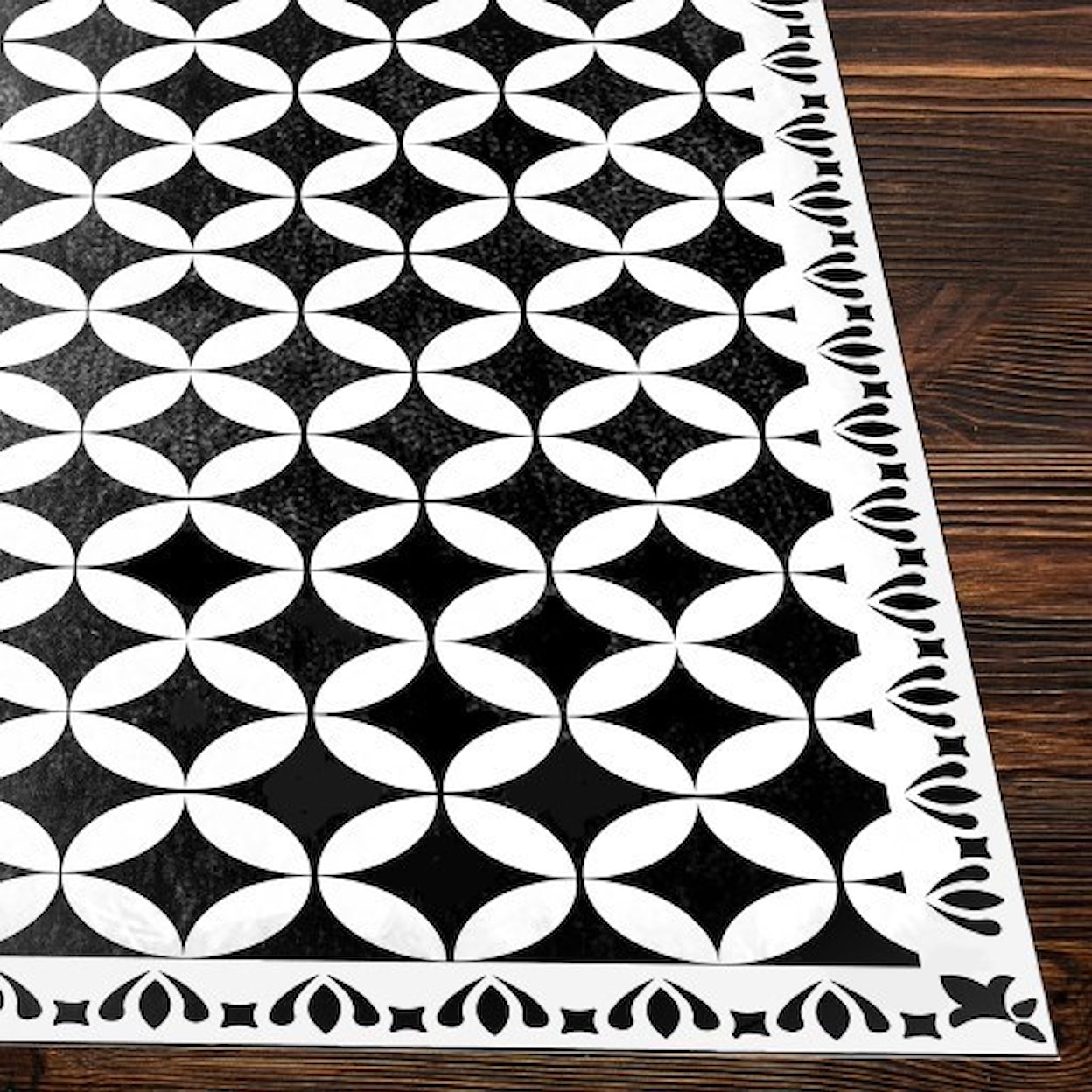 Surya Vinilo 2' x 3' Rug