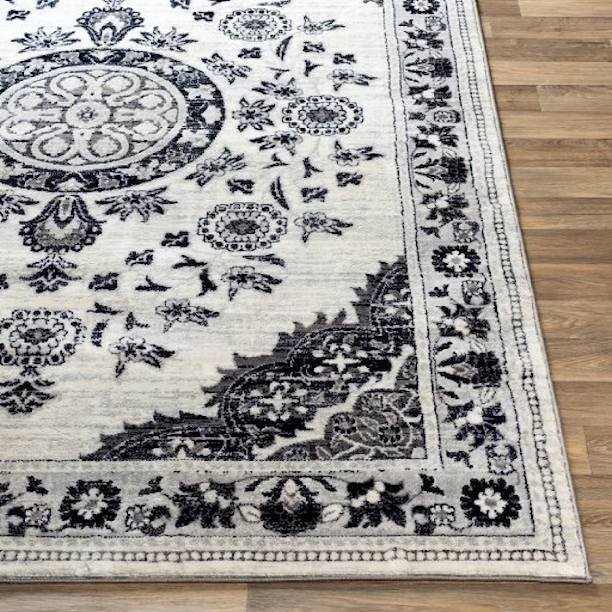 Surya Wanderlust 5'3" x 7'3" Rug