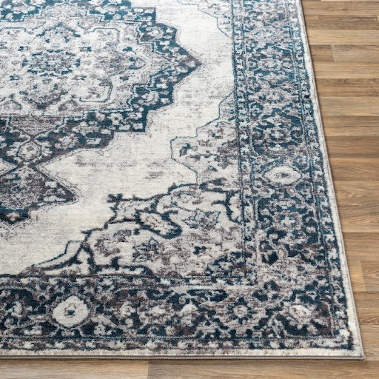 Surya Wanderlust 2' x 3' Rug