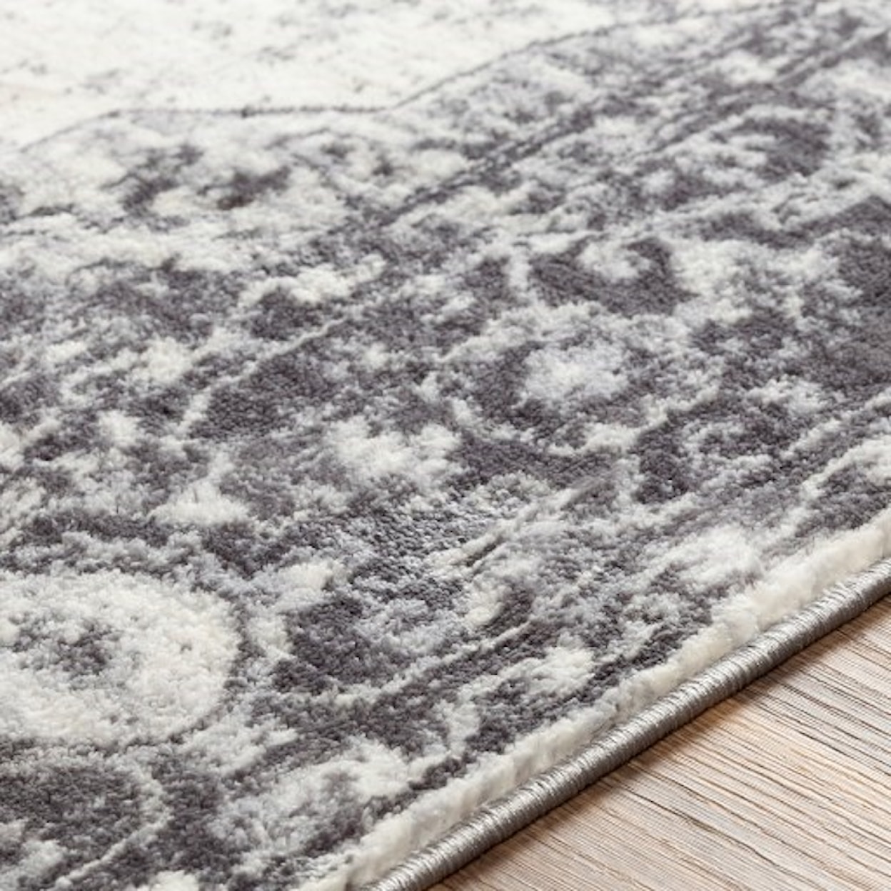 Surya Wanderlust 5'3" x 7'3" Rug