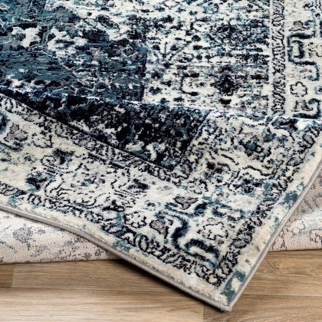 Surya Wanderlust 5'3" x 7'3" Rug