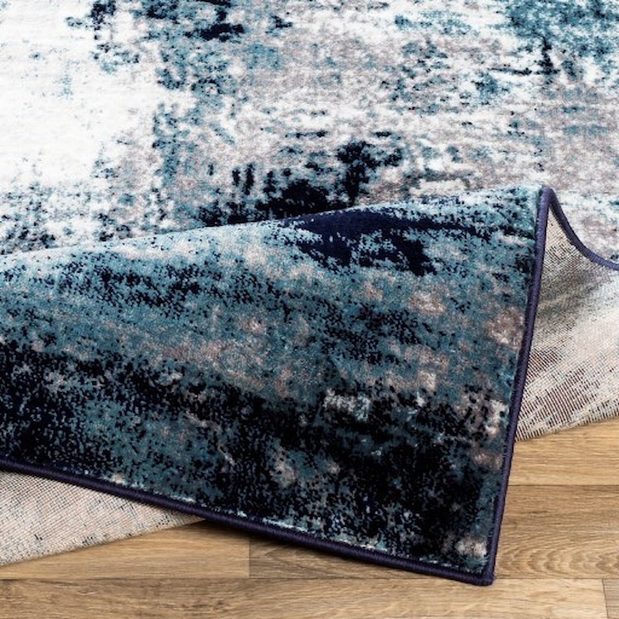 Surya Wanderlust 5'3" x 7'3" Rug