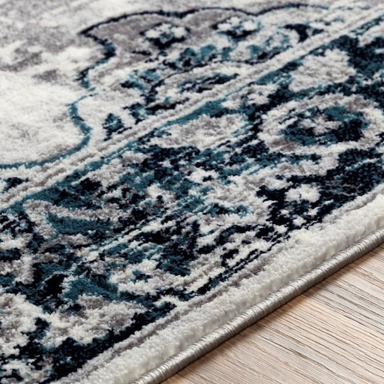 Surya Wanderlust 7'10" x 10'3" Rug