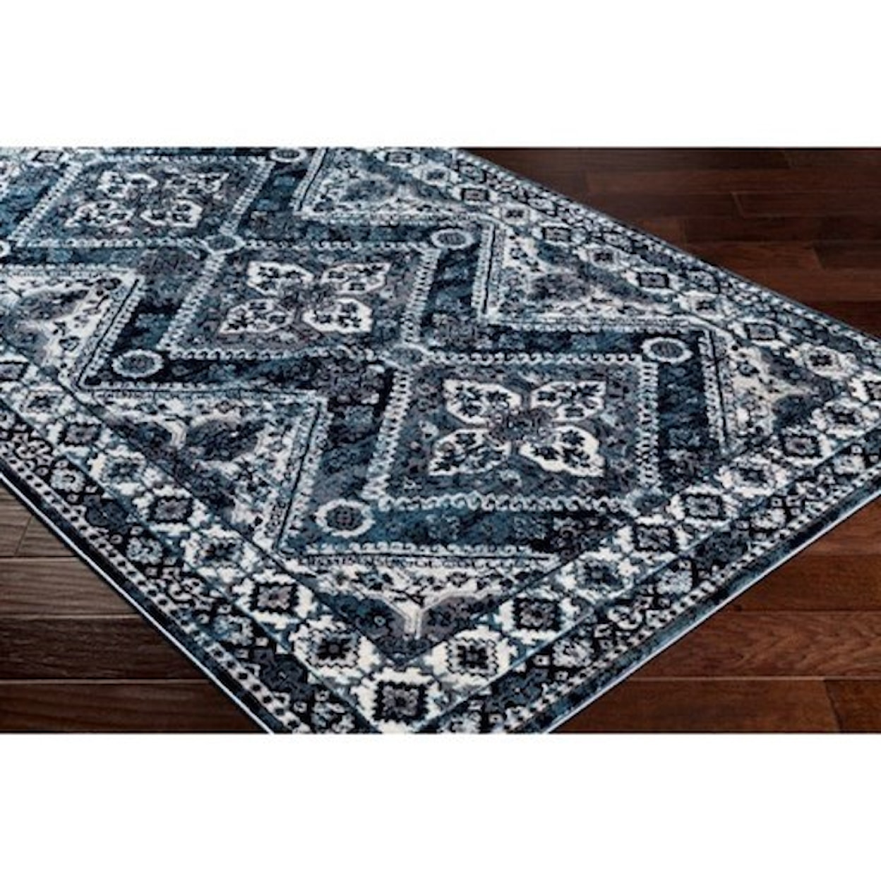 Surya Wanderlust 2' x 3' Rug