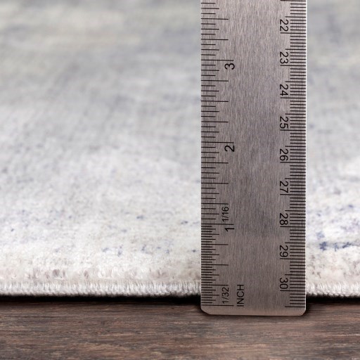 Surya Wonder 5' x 7'10" Rug