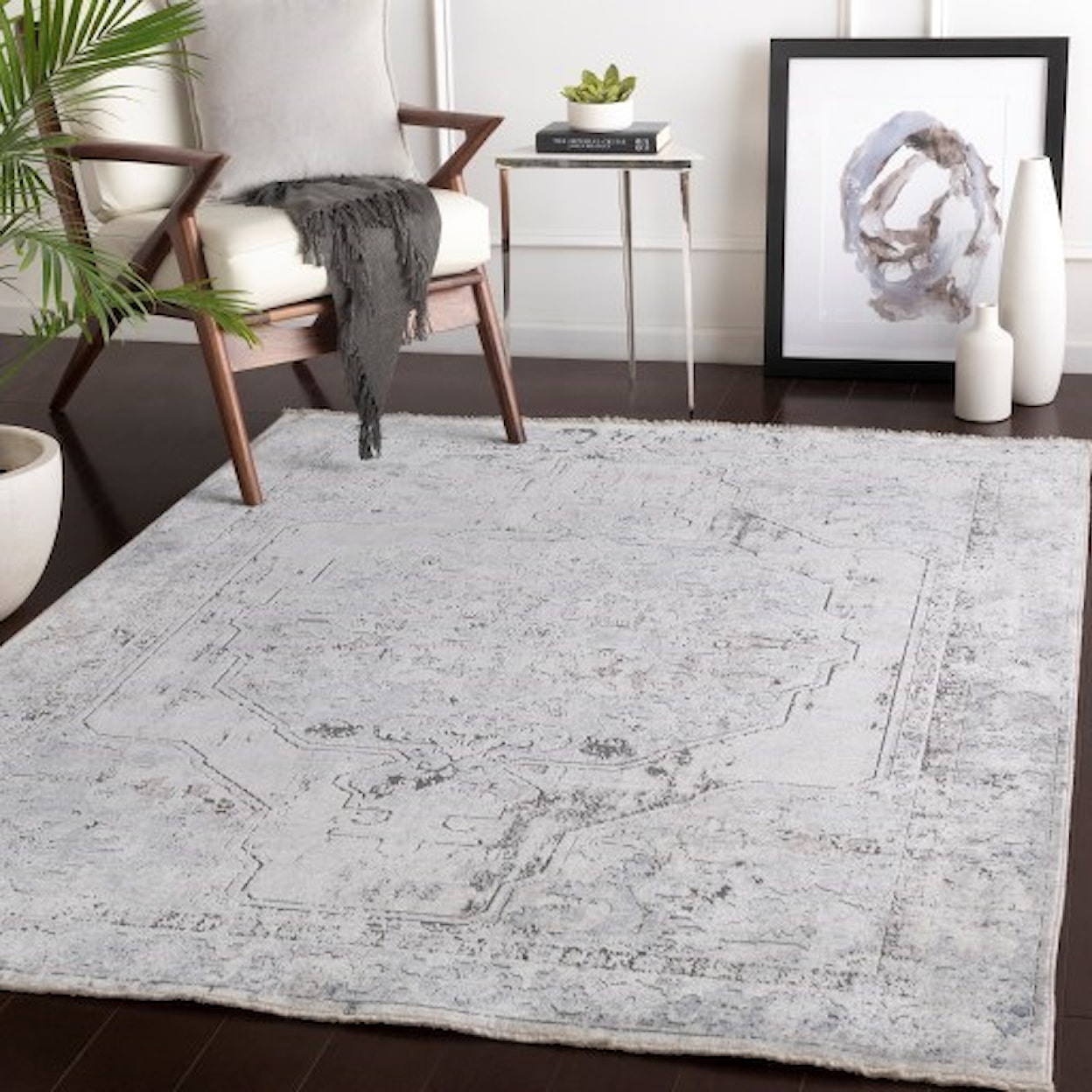 Surya Wonder 3'1" x 9' Rug