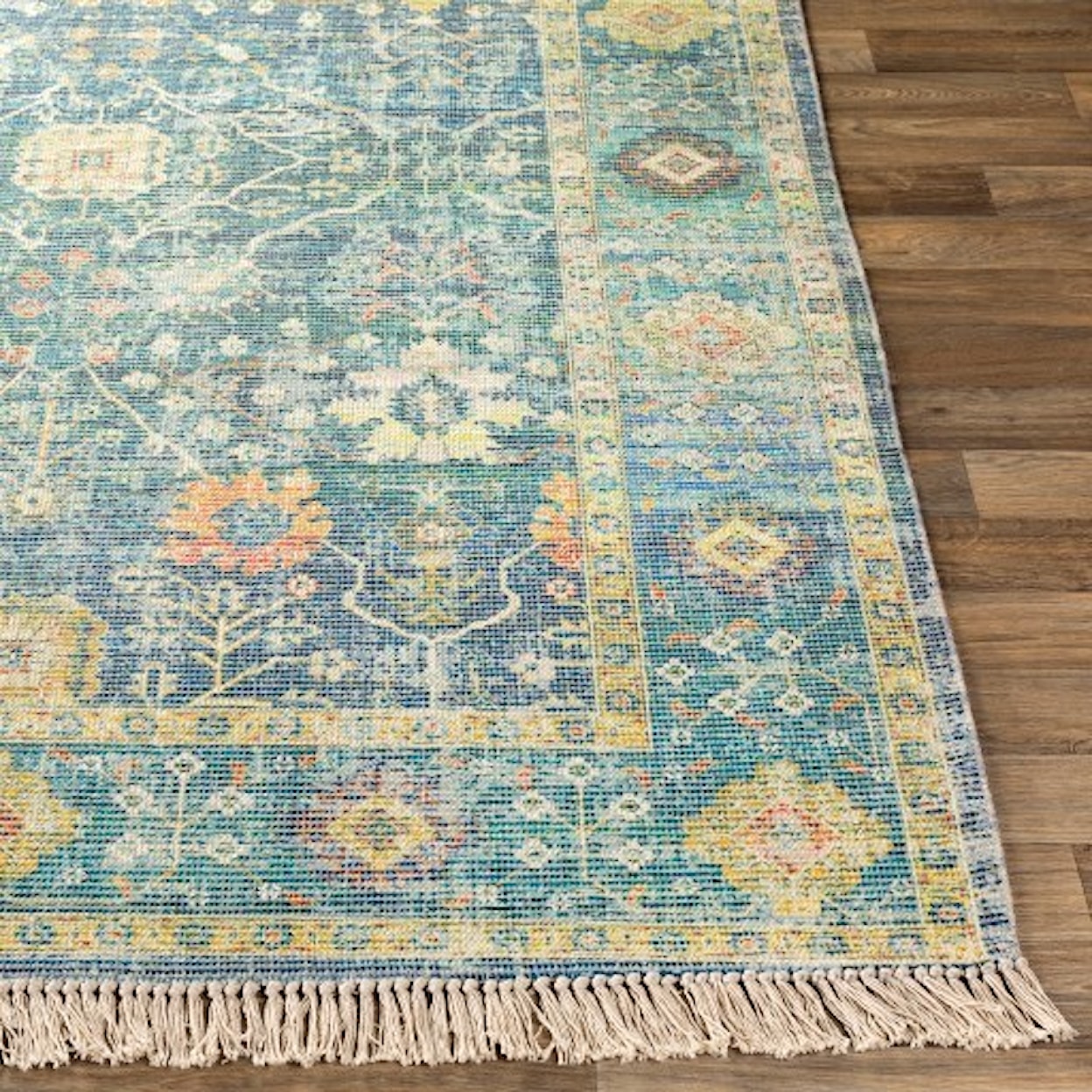 Surya Zainab 2' x 3' Rug