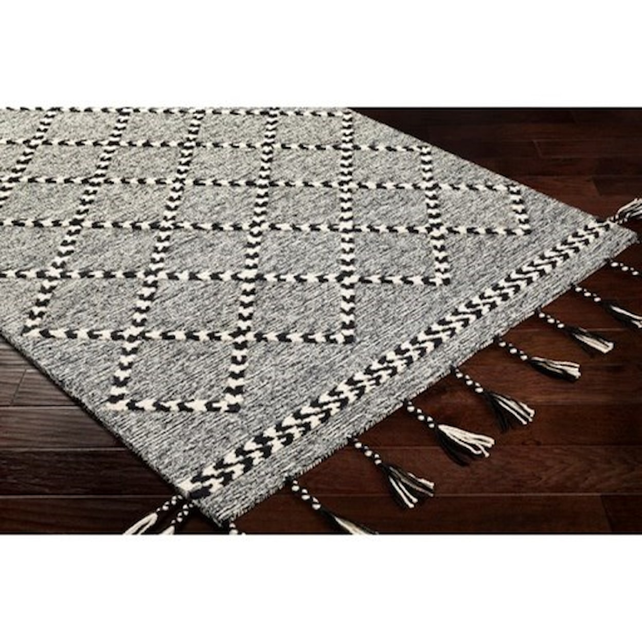 Surya Zanafi Tassels ZTS-2303 2' x 3' Rug