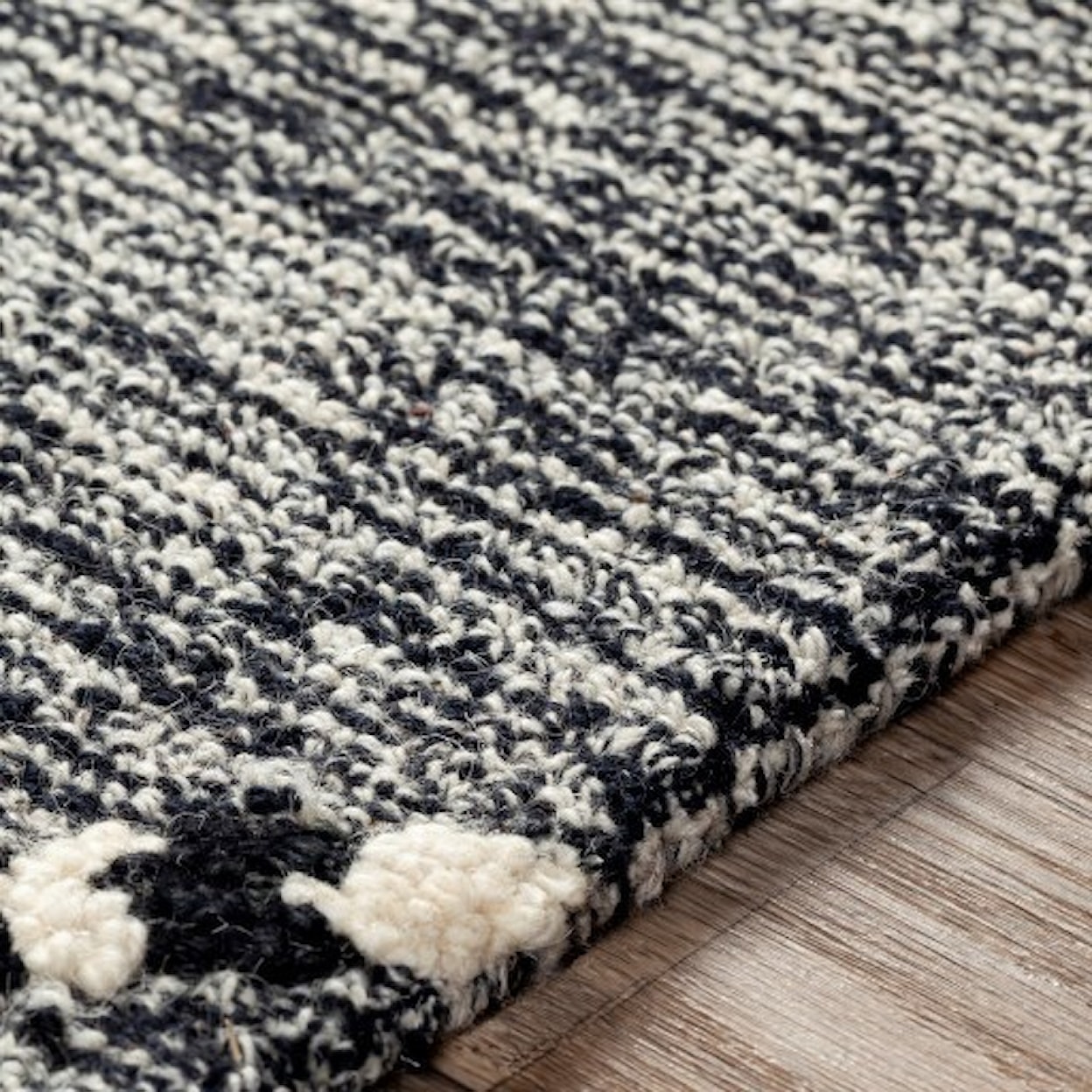 Surya Zanafi Tassels ZTS-2307 2' x 3' Rug