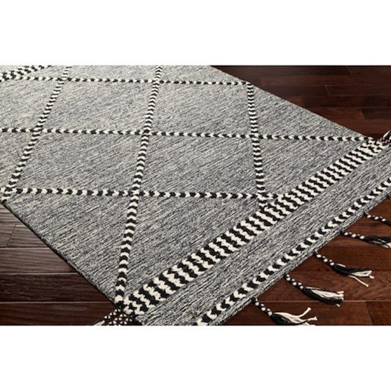 Surya Zanafi Tassels ZTS-2307 5' x 7'6" Rug