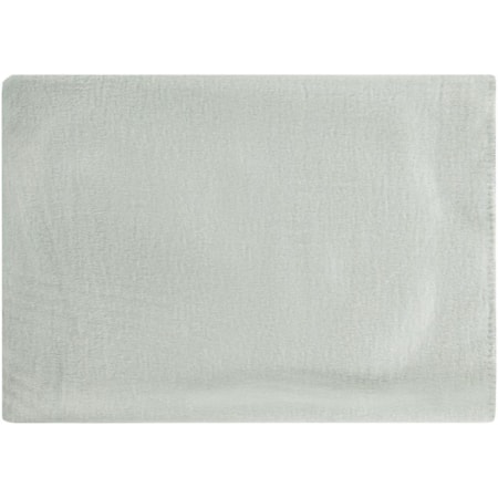 Thalia 50" x 67" Throw